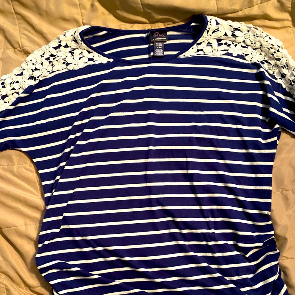 Maternity top
